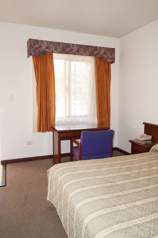Maria Luisa Inn & Suites Juarez  Zimmer foto